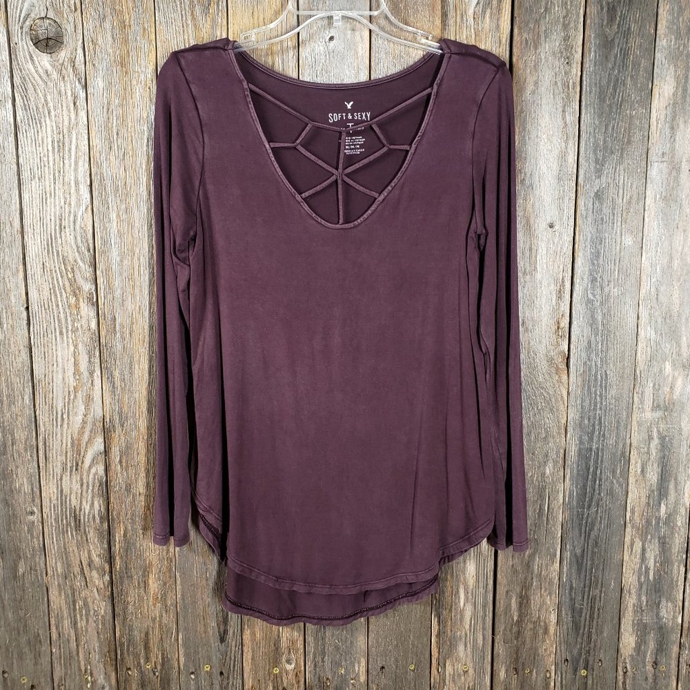 American Eagle M Women's Purple Burgundy Strappy Cage Lattice Tee Knit Top